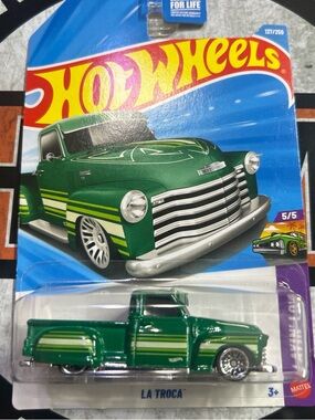 Hot Wheels La Troca Green Die-Cast Classic Pickup